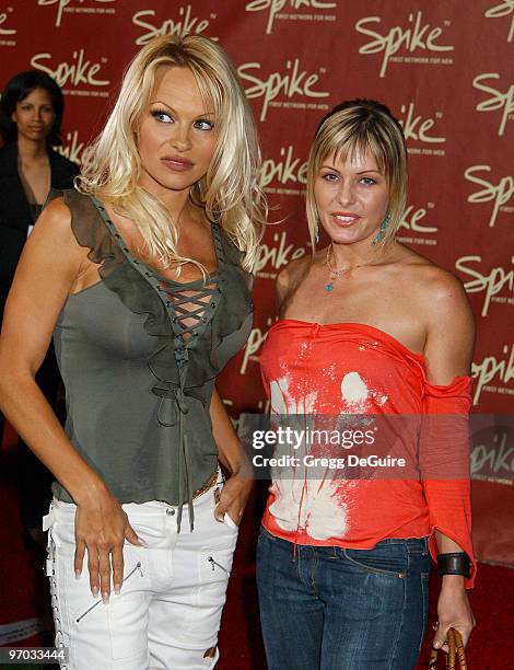 Pamela Anderson & Nicole Eggert