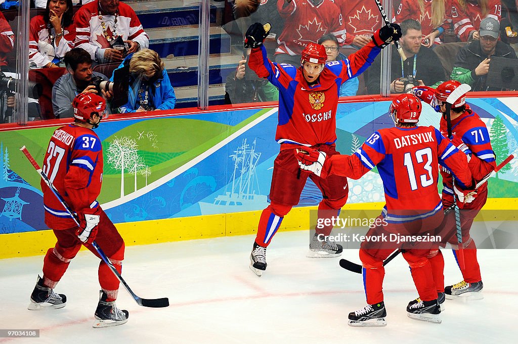 Ice Hockey Quarter Final - Day 13 - Russia v Canada