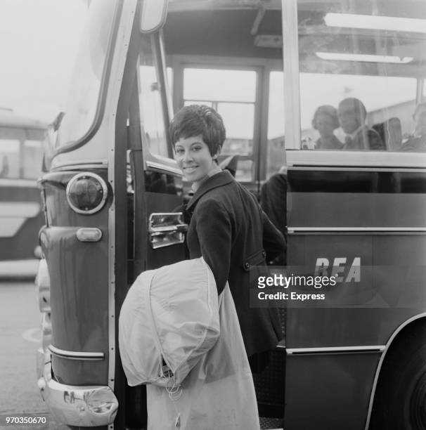 English pop singer, jazz singer and actress Helen Shapiro at Heathrow Airport, London, UK, 26th September 1967.