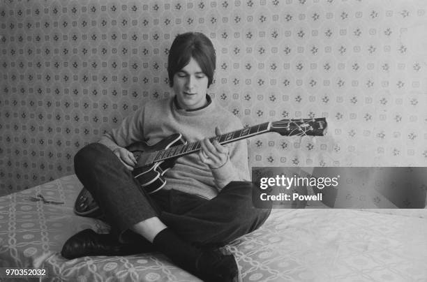 English singer, songwriter and musician Francis Rossi of rock band Status Quo holding a Gibson semi-acoustic guitar, UK, 9th February 1967.