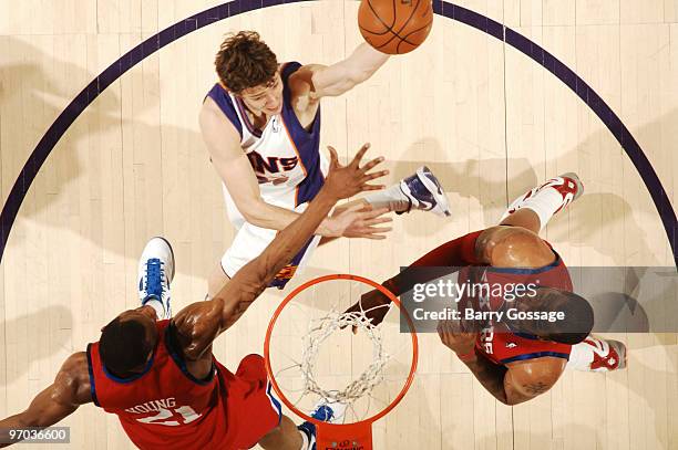 Goran Dragic of the Phoenix Suns drives for a shot against the Philadelphia 76ers in an NBA Game played on February 24, 2010 at U.S. Airways Center...