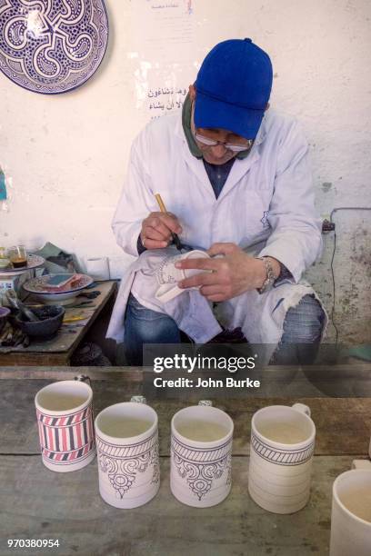 pottery makers, fez - ceramics fez stock-fotos und bilder