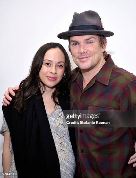 Carin Kingsland and Mark McGrath at "Step-and-Repeat" Presented By Elijah Blue and Kantor Gallery on February 24th, 2010 in Los Angeles, CA.