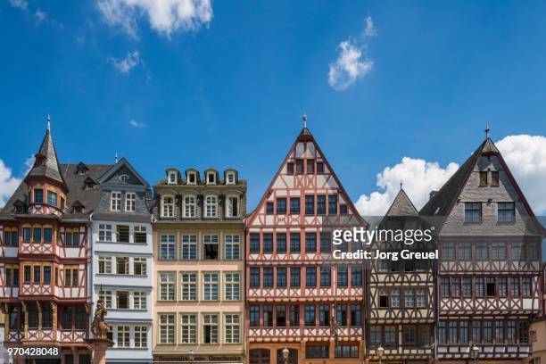 frankfurt old town - historic district stock-fotos und bilder