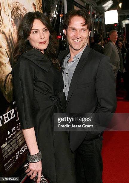 Actors Michelle Forbes and Stephen Moyer arrive to HBO's premiere of "The Pacific" at Grauman's Chinese Theatre on February 24, 2010 in Los Angeles,...