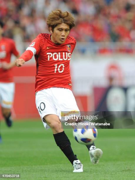 Yosuke Kashiwagi of Urawa Red Diamonds in action during the J.League Levain Cup Play-Off second leg between Urawa Red Diamonds and Ventforet Kofu at...