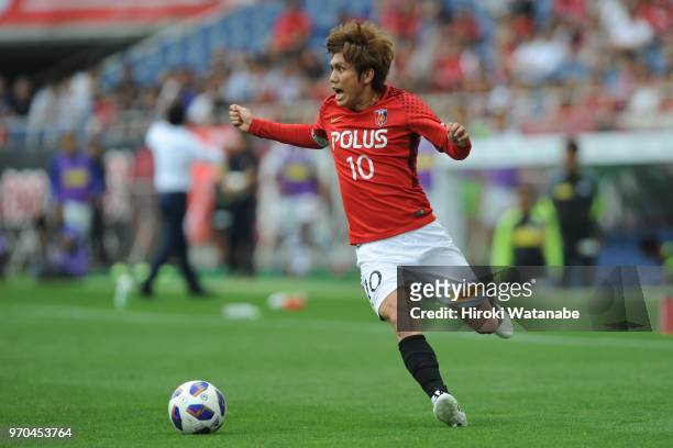 Yosuke Kashiwagi of Urawa Red Diamonds in action during the J.League Levain Cup Play-Off second leg between Urawa Red Diamonds and Ventforet Kofu at...