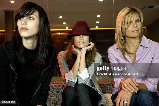 American Actress Mariel Hemingway with her family poses for a portrait shoot in Milan on 24 October 2006.