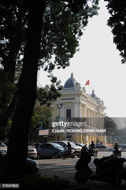 The French-style hundred-year-old Opera House is pictured on January 18, 2010 in Hanoi. AFP PHOTO/HOANG DINH Nam