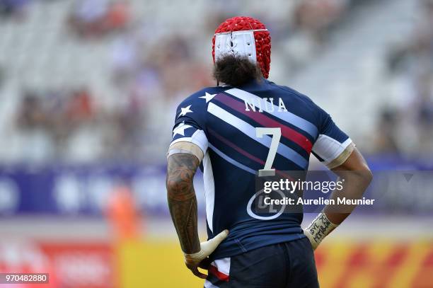 Folau Niua of The United States Of America reacts during the match between England and the United States Of America at the HSBC Paris Sevens, stage...