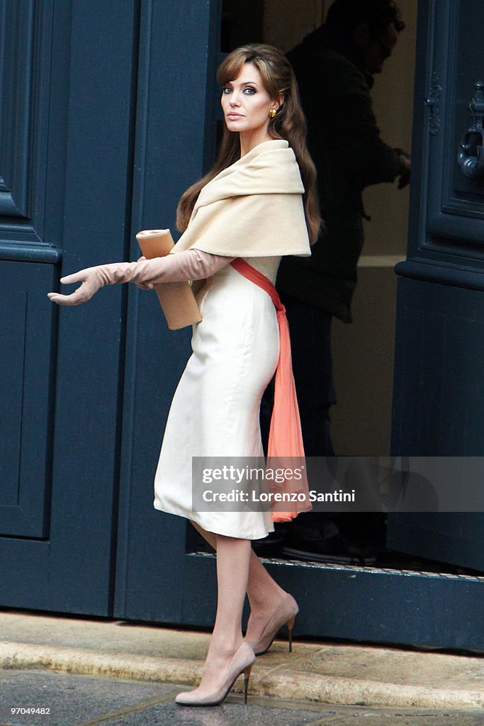 Angelina Jolie On Location In Paris - February 25, 2010