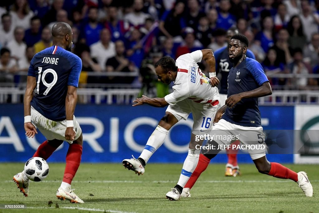 TOPSHOT-FBL-FRIENDLY-FRA-USA