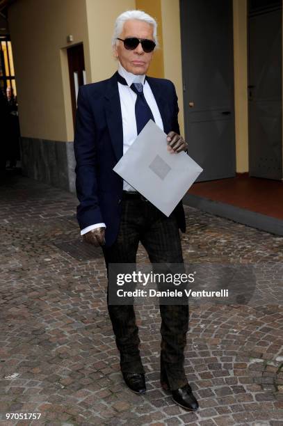 Designer Karl Lagerfeld attends the Fendi Milan Fashion Week Autumn/Winter 2010 show on February 24, 2010 in Milan, Italy.