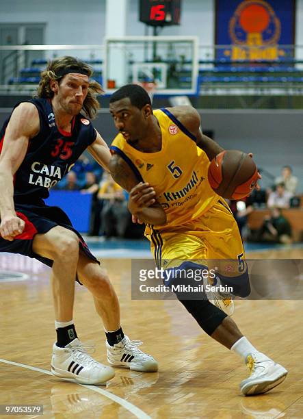 Keith Langford, #5 of BC Khimki Moscow Region competes with Walter Herrmann, #35 of Caja Laboral in action during the Euroleague Basketball 2009-2010...