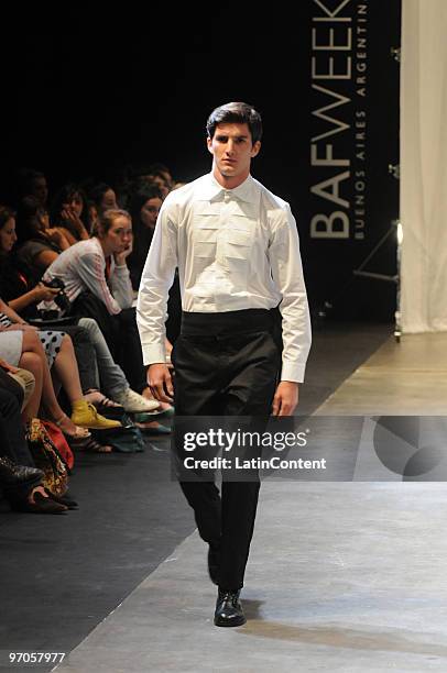 Model displays a design by Hermanos Estebecorena during the second day of Buenos Aires Fashion Week on February 25, 2010 in Buenos Aires, Argentina.