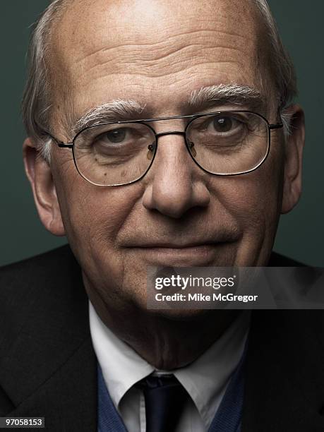 Cognitive neuroscientist Michael Gazzaniga poses for a portrait session in 2008 for Discover Magazine. Published image.