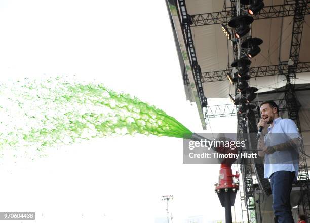 Recording Artist Liam Payne performs during Nickelodeon SlimeFest at Huntington Bank Pavilion at Northerly Island on June 9, 2018 in Chicago,...