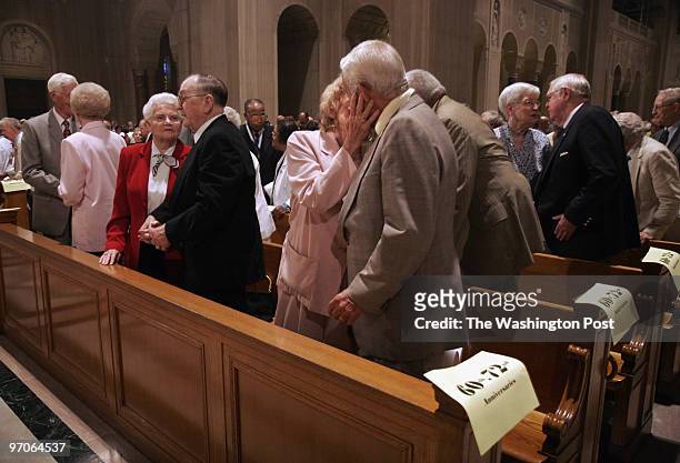 June 3, 2007 CREDIT: Carol Guzy/ The Washington Post Washington DC Over 500 married couples renew their vows during a special service at the Basilica...