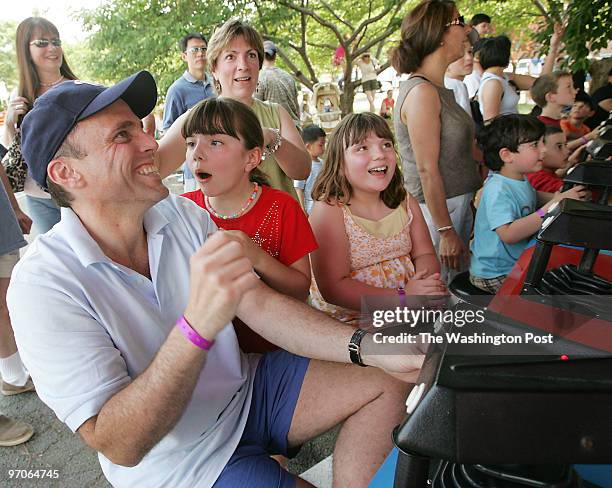 Photographer: Tracy A. Woodward/TWP. Vienna, VA., between Lawyers Rd and Mill St.. ViVa Vienna, which is Vienna's town celebration. Todd Coles just...