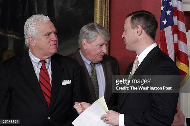 Josephm 189278--SLUG--ME/OMALLEY--DATE-03/22/07-- State House, Annapolis, Maryland--PHOTOGRAPHER-MARVIN JOSEPH/TWP-- House Speaker Mike Busch and...