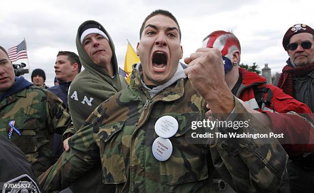 Josephm 189135--SLUG--ME/MARCH--DATE-03/17/07-- Washington, D.C. & Arlington, Virginia--PHOTOGRAPHER-MARVIN JOSEPH/TWP-- Thousands of Anti-War...