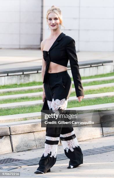 Model/actress Rosie Huntington-Whiteley is seen arriving to the 2018 CFDA Fashion Awards at Brooklyn Museum on June 4, 2018 in New York City.