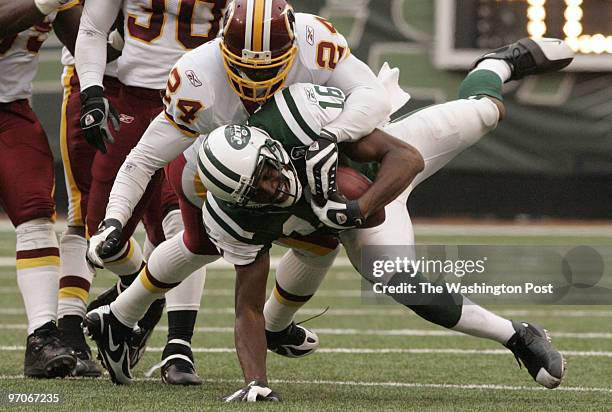 November 4, 2007 Photographer: Toni L. Sandys/TWP Neg #: 195549 East Rutherford, NJ Washington Redskins play the New York Jets at the Meadowlands in...