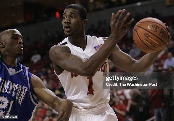 Sp/terps13 Date: November 12, 2007 Photographer: Toni L. Sandys/TWP Neg #: 195733 College Park, MD Maryland plays the Hampton Pirates in the CBE...