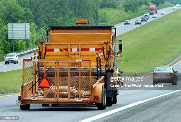 May 2008 CREDIT: Katherine Frey / TWP. Frederick, MD. In Frederick County, highway workers have begun composting deer hit and killed on local...