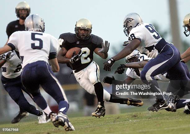 Sp_westfield Date: August 2007 Photographer: Toni L. Sandys/TWP Neg #: 193721 Chantilly, VA High School football South County at Westfield on...