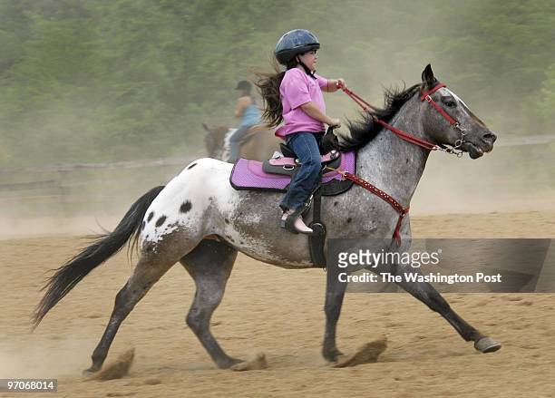 Pw-western01 Assignment #: 202323 Western Schooling horse show Haymarket, VA James S. Long Park Photographer: Gerald Martineau Mckayla Bryant rides...