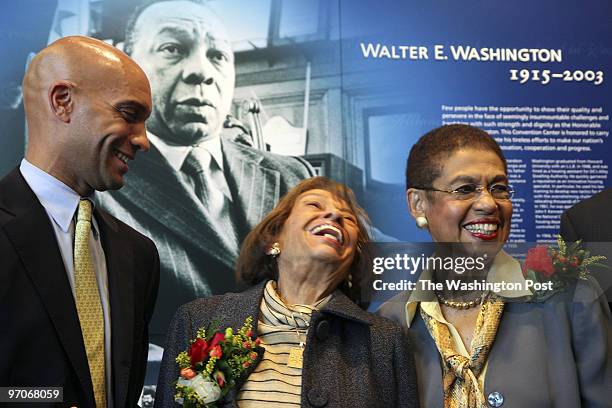 Josephm 195560--SLUG--ME/WASHINGTON--DATE-11/05/07-- Walter E. Washington Convention Center--PHOTOGRAPHER-MARVIN JOSEPH/TWP-- The Washington...