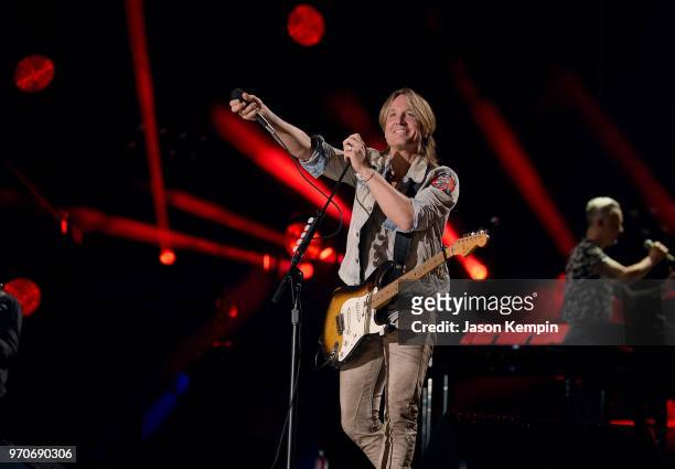 Keith Urban performs onstage during the 2018 CMA Music festival at Nissan Stadium on June 9, 2018 in Nashville, Tennessee.