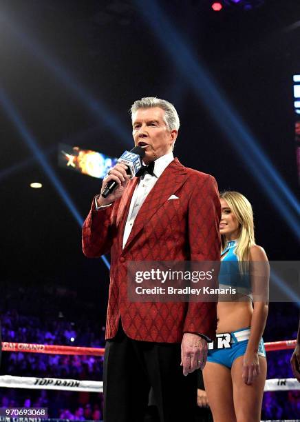 Boxing Announcer Photos And Premium High Res Pictures Getty Images boxing-announcer-photos-and-premium-high-res-pictures-getty-images