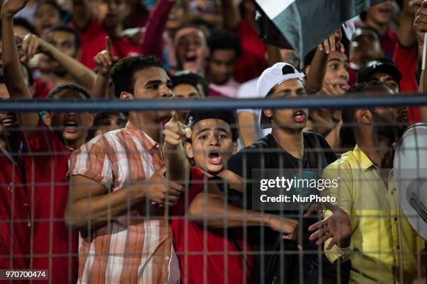 Egyptian fans cheers their National players during a team's training session at Cairo international staduim in Cairo, Egypt , 09 June 2018. Egypt...