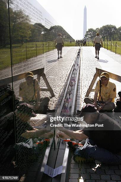 Tracy A. Woodward/The Washington Post Vietnam Veterans Memorial at Constitution Ave and 21st St., Washington, DC The name of Raymond Mason from...