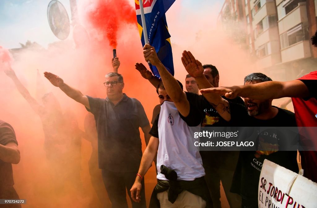 SPAIN-CATALONIA-POLITICS-DEMO-MEDIA