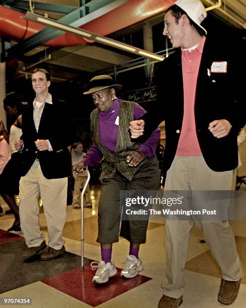March 29, 2008 Slug: ax-standalone3 Assignment no: 200455 TC Williams High School sock hop for young and old Photographer: Gerald Martineau Geneva...