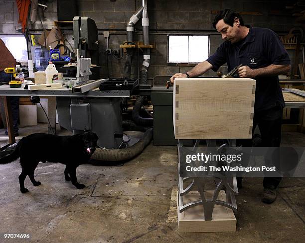 March 27, 2008 NEG#: 200383 CREDIT: Ricky Carioti / TWP. Shop of Dave Cahoon in Pollesville, Md. EDITOR: remote Deacon Dave Cahoon, a professional...