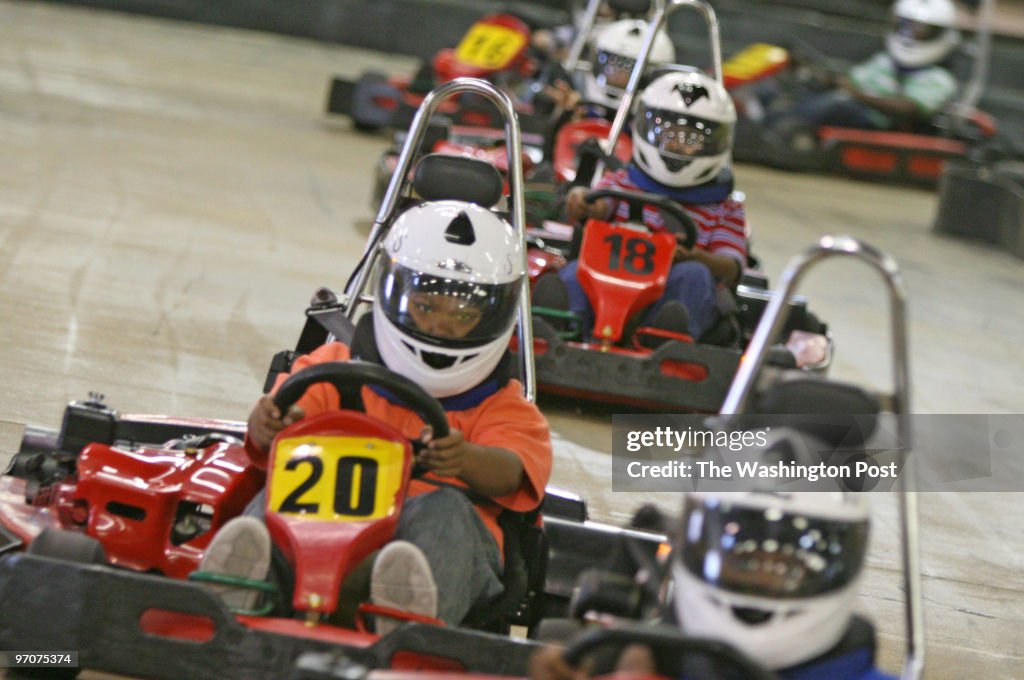 SLUG: SP-RACING24 DATE: 07/21/2007 PHOTOGRAPHER: Tracy A. Wo