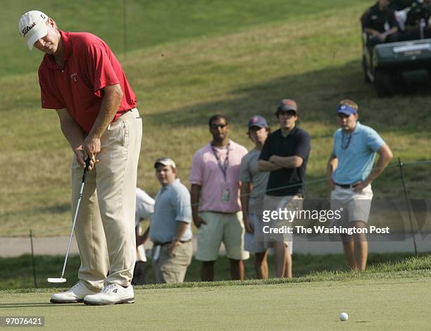 July 2007 Photographer: Toni L. Sandys/TWP Neg #: 192280 Bethesda, MD The third round of play in the AT&T National Tournament at Congressional...