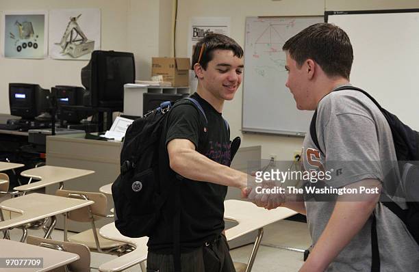 Engineer DATE: May 25, 2007 CREDIT: Carol Guzy/ The Washington Post Silver Spring MD A single classroom at Wheaton High, Montgomery County's poorest...