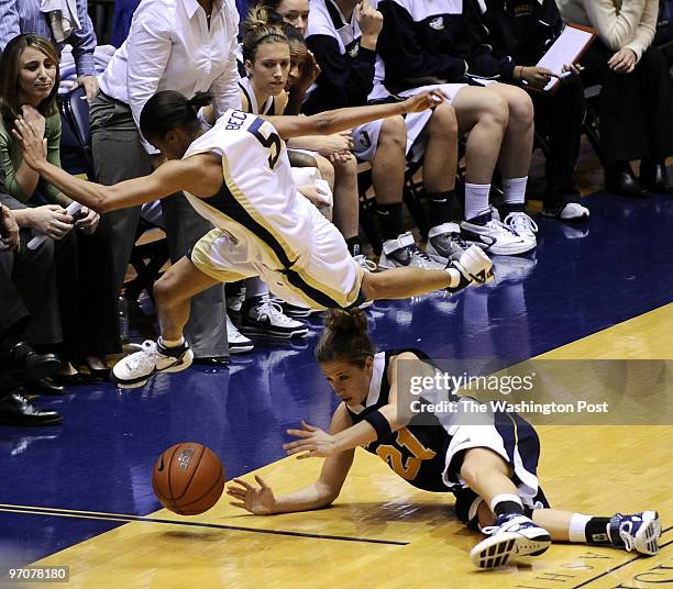 January 23, 2008 NEG#: 197426 CREDIT: Ricky Carioti / TWP. Smith Center at G.W. University EDITOR: remote La Salle at George Washington women's...