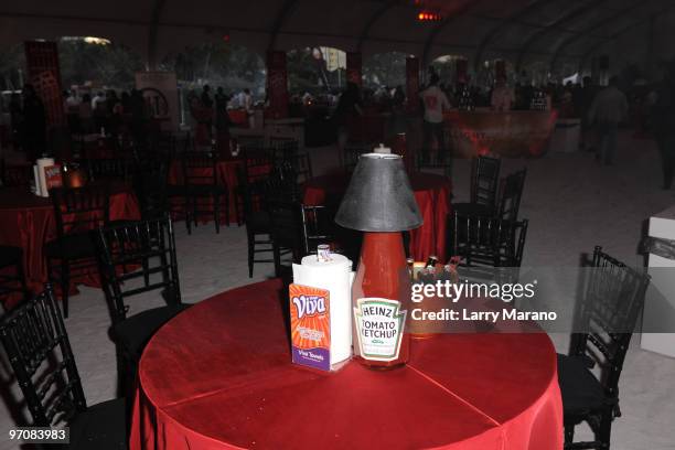 Atmosphere at Rachael Ray's Burger Bash Hosted by Amstel Light at Ritz Carlton South Beach on February 25, 2010 in Miami Beach, Florida.