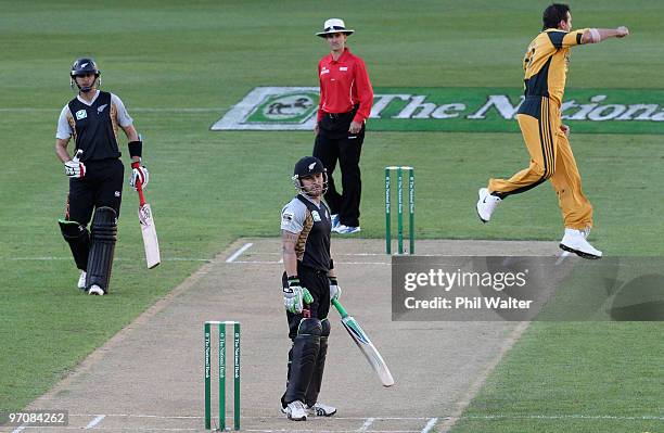 Shaun Tait of Australia celebrates his wicket of Brendon McCullum of New Zealand during the Twenty20 international match between New Zealand and...