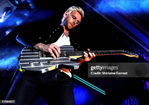 299 Lee Gaze Photos & High Res Pictures Getty Images