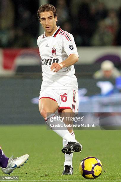 Mathieu Flamini of AC Milan in action during the Serie A match between ACF Fiorentina and AC Milan at Stadio Artemio Franchi on February 24, 2010 in...