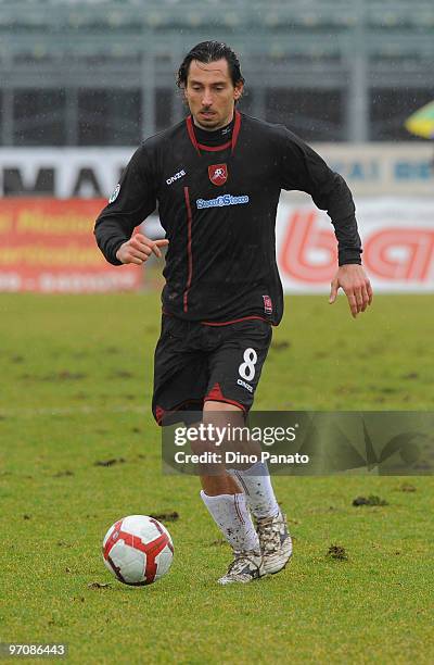 Luca Vigiani of Reggina in action during the Serie B match between AS Cittadella and Reggina Calcio at Stadio Pier Cesare Tombolato on February 20,...