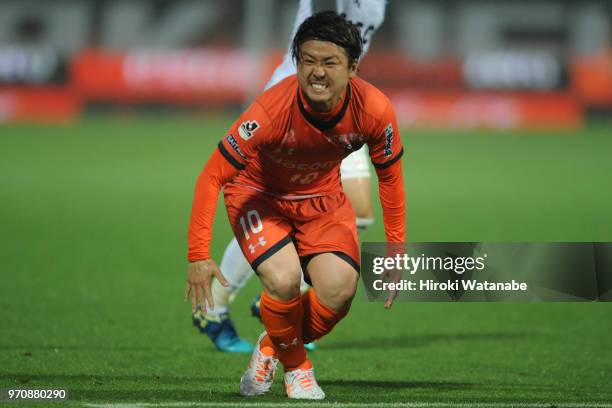 Genki Omae of Omiya Ardija looks on during the J.League J2 match between Omiya Ardija and Yokohama FC at NACK 5 Stadium Omiya on June 10, 2018 in...