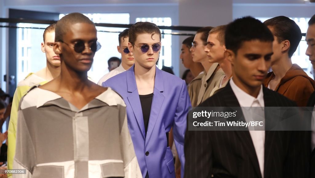 Chalayan - Runway - LFWM June 2018